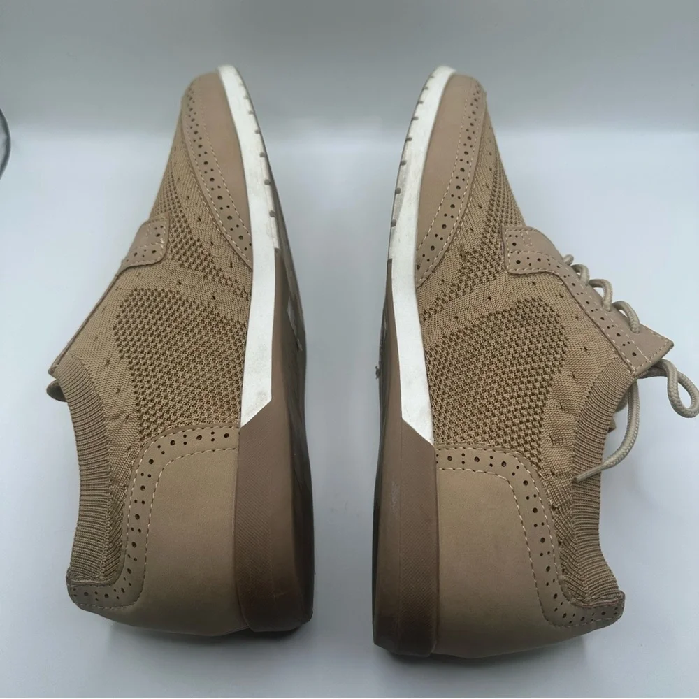 New York City 728 Brooklyn Sz 8‎ 1/2 Tan Oxford Derbys Perforated Design